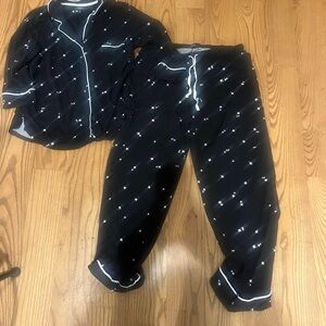 Simply Vera Vera Wang Black and White Star Pajama Set